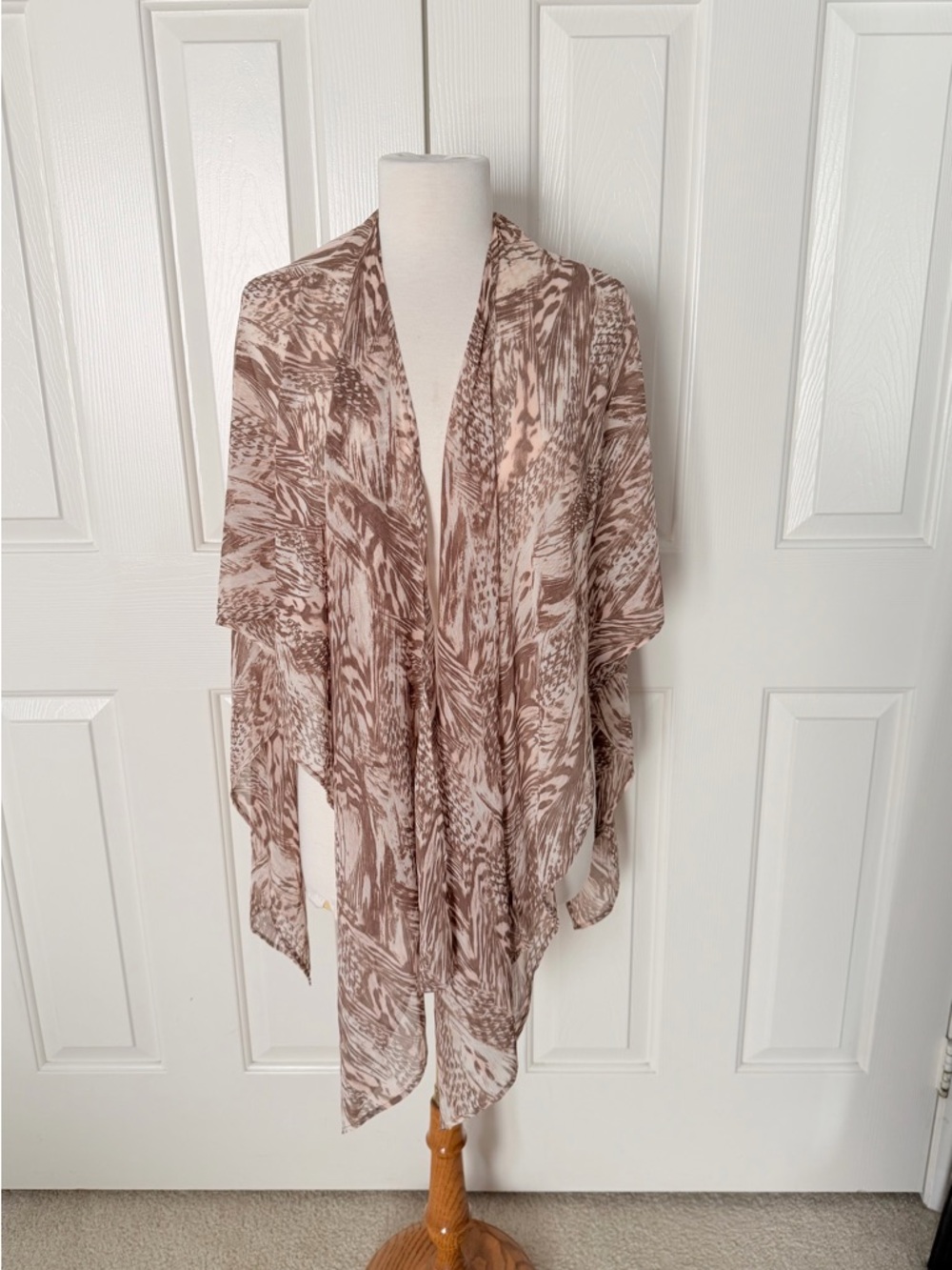 Lightweight Sheer Kimono Wrap in Taupe and Cream